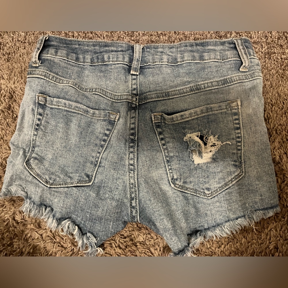 Worn a little bit, don’t fit too short for me.